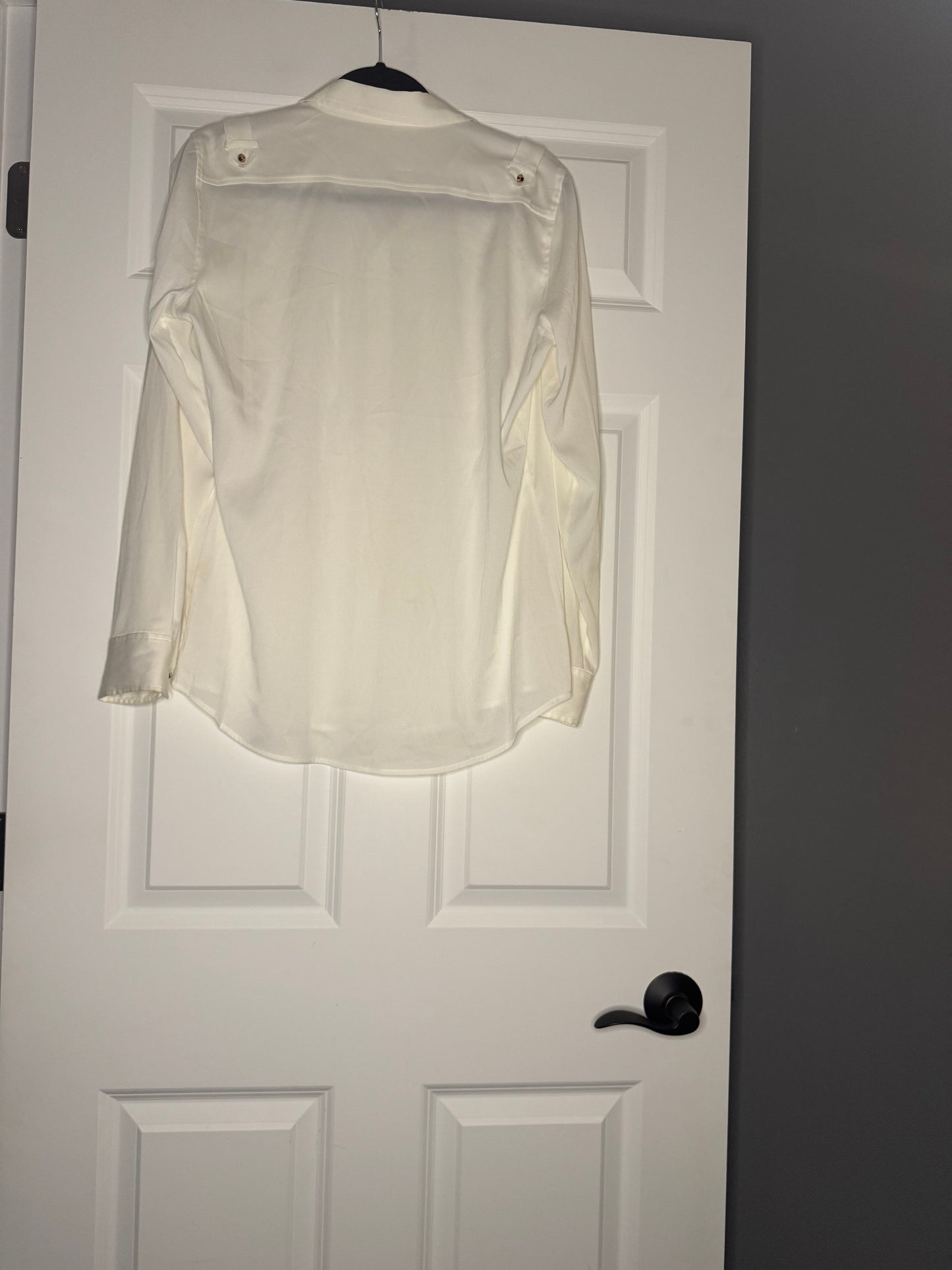 Ivanka trump long sleeve button up blouse medium ivory