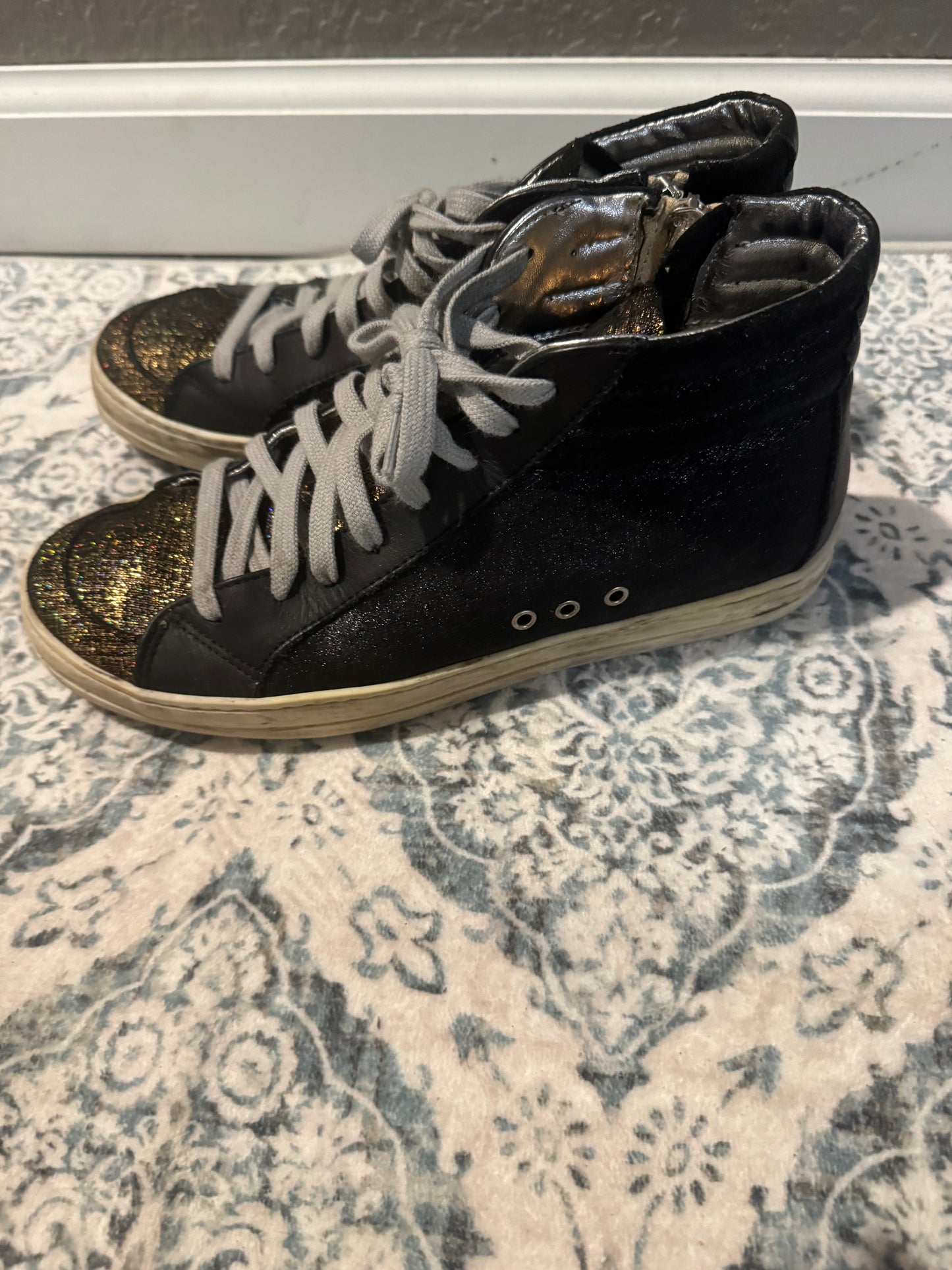 P448 high top sneakers size 37 black gold sparkle