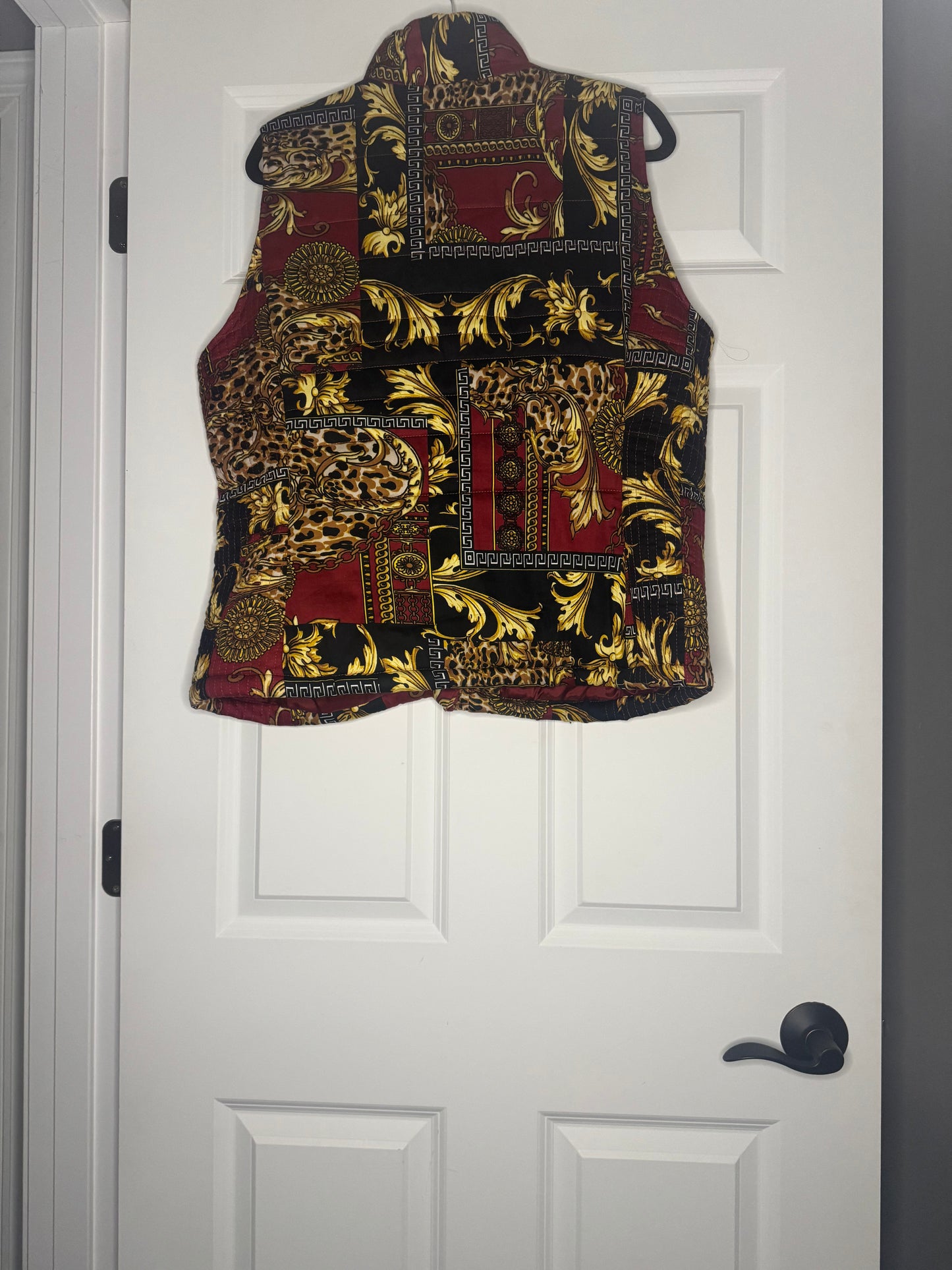 Bandolino Cotton quilted vest xl colorful snap front w animal print