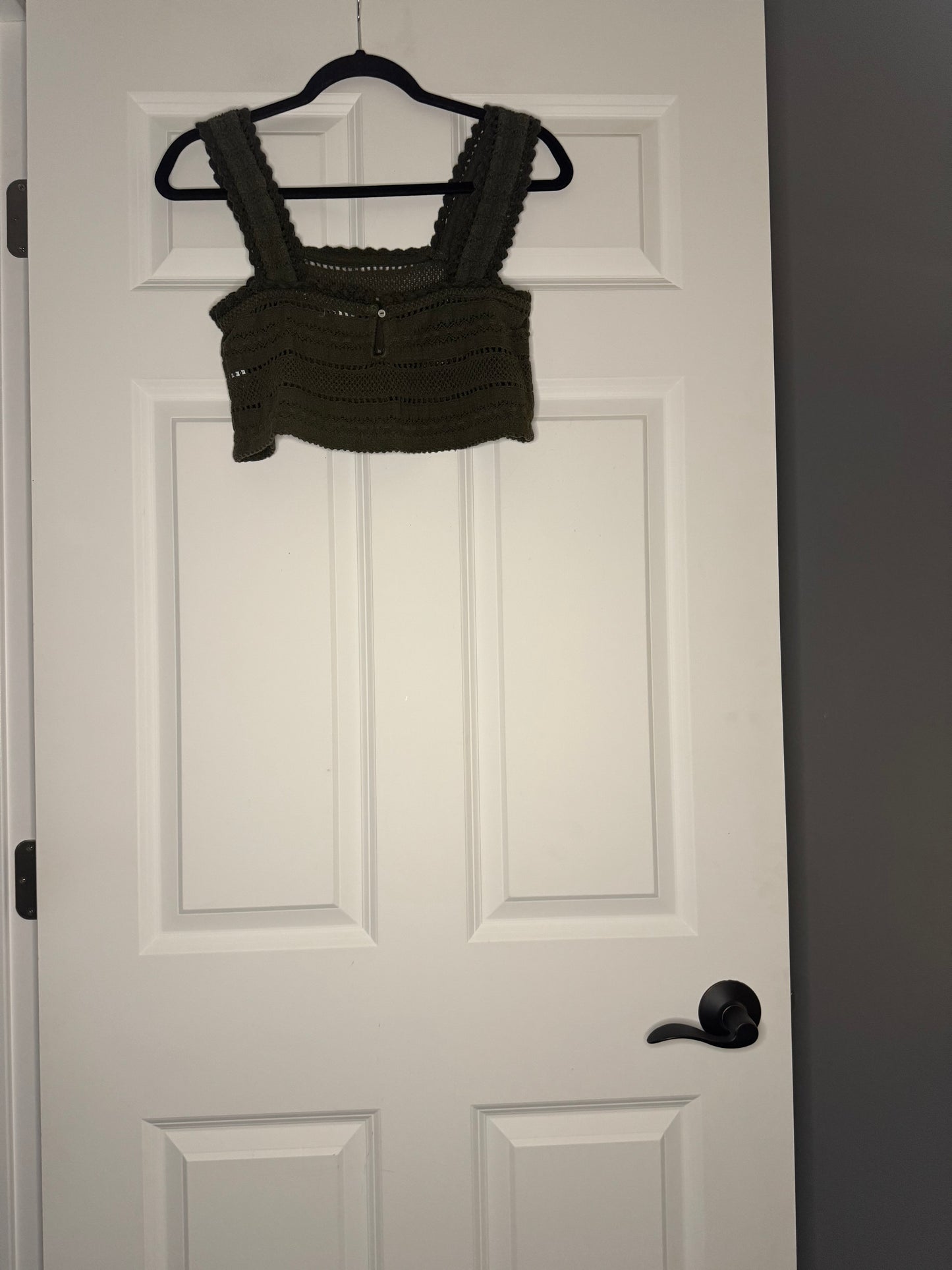 Aerie cropped lace XS green top