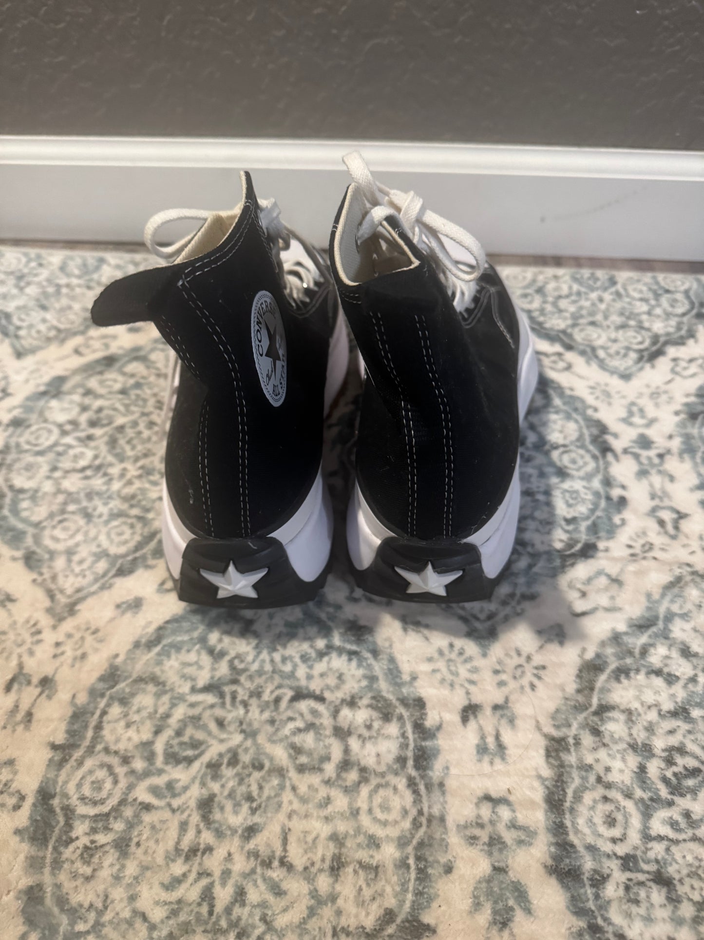 Converse platform high top sneakers size 9.5 black white women’s