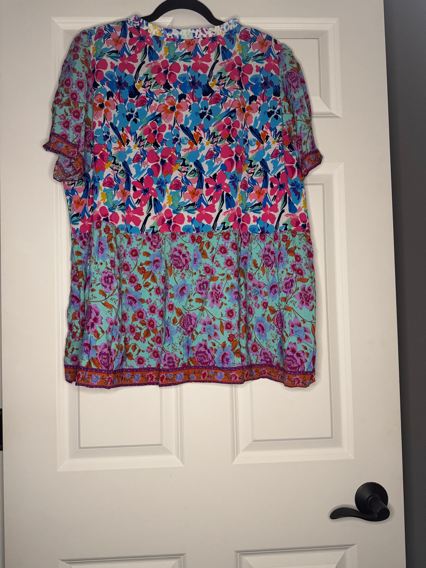 Umgee short sleeve blouse 2xl blue green pink purple white floral