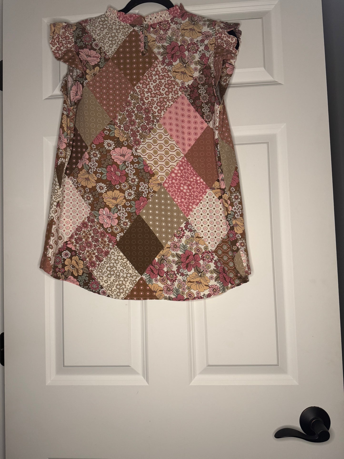 Les Amis short Ruffle sleeve blouse large brown pink tan floral