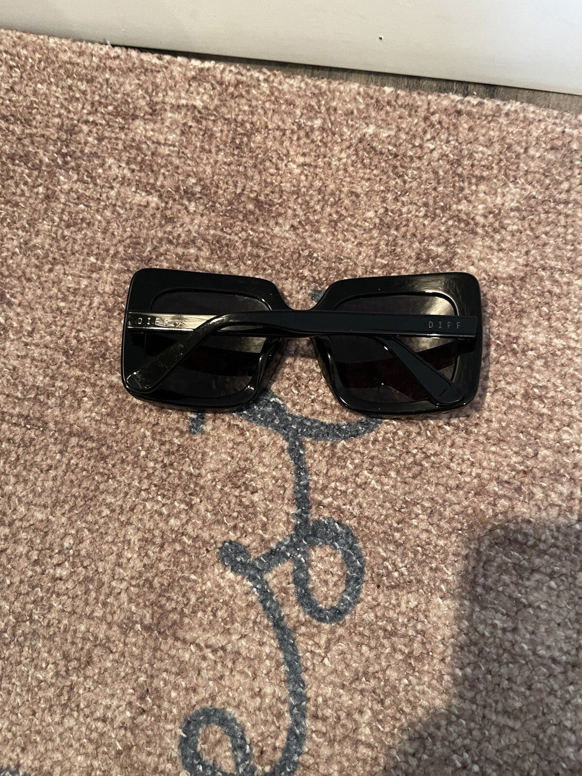 Diff Sasha Polarized Sunglasses Black