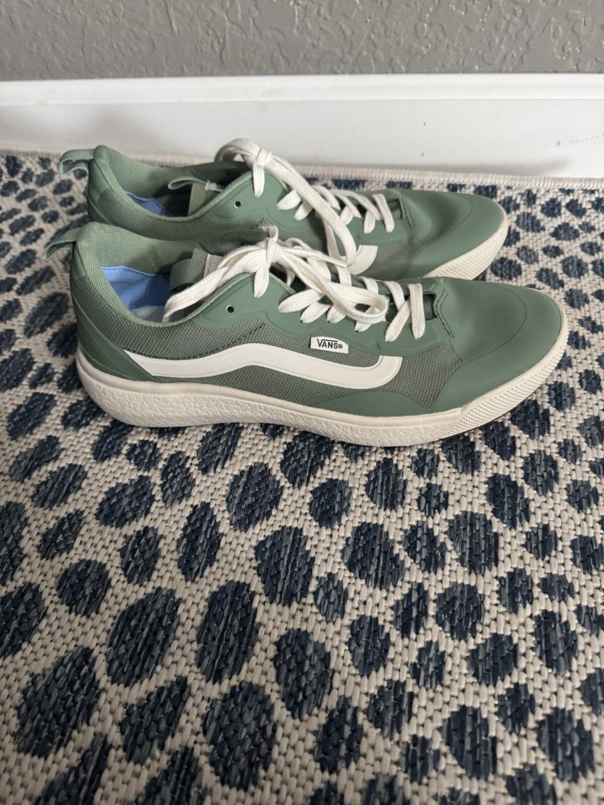 Women’s Van Sneakers 10.5 Men’s 9.0 Worn Once In Excellent Condition