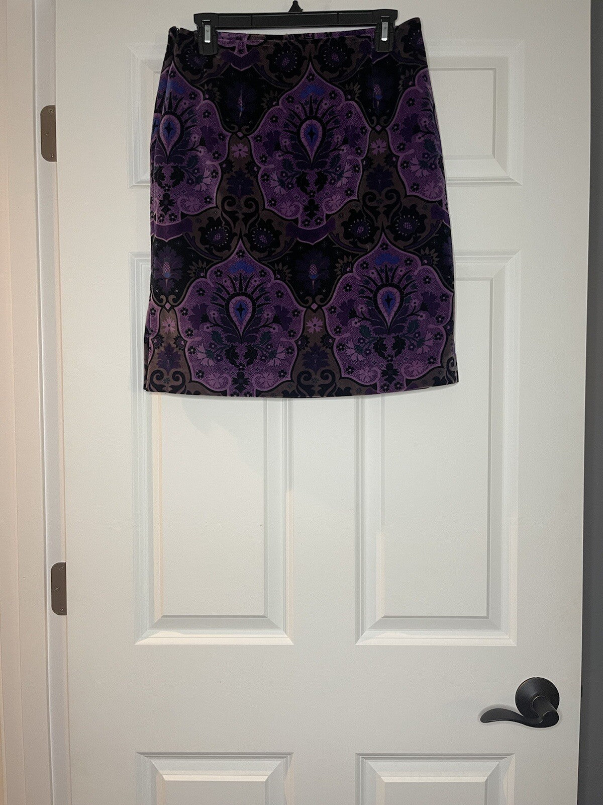 Harolds skirt size 4 purple violet taupe floral print