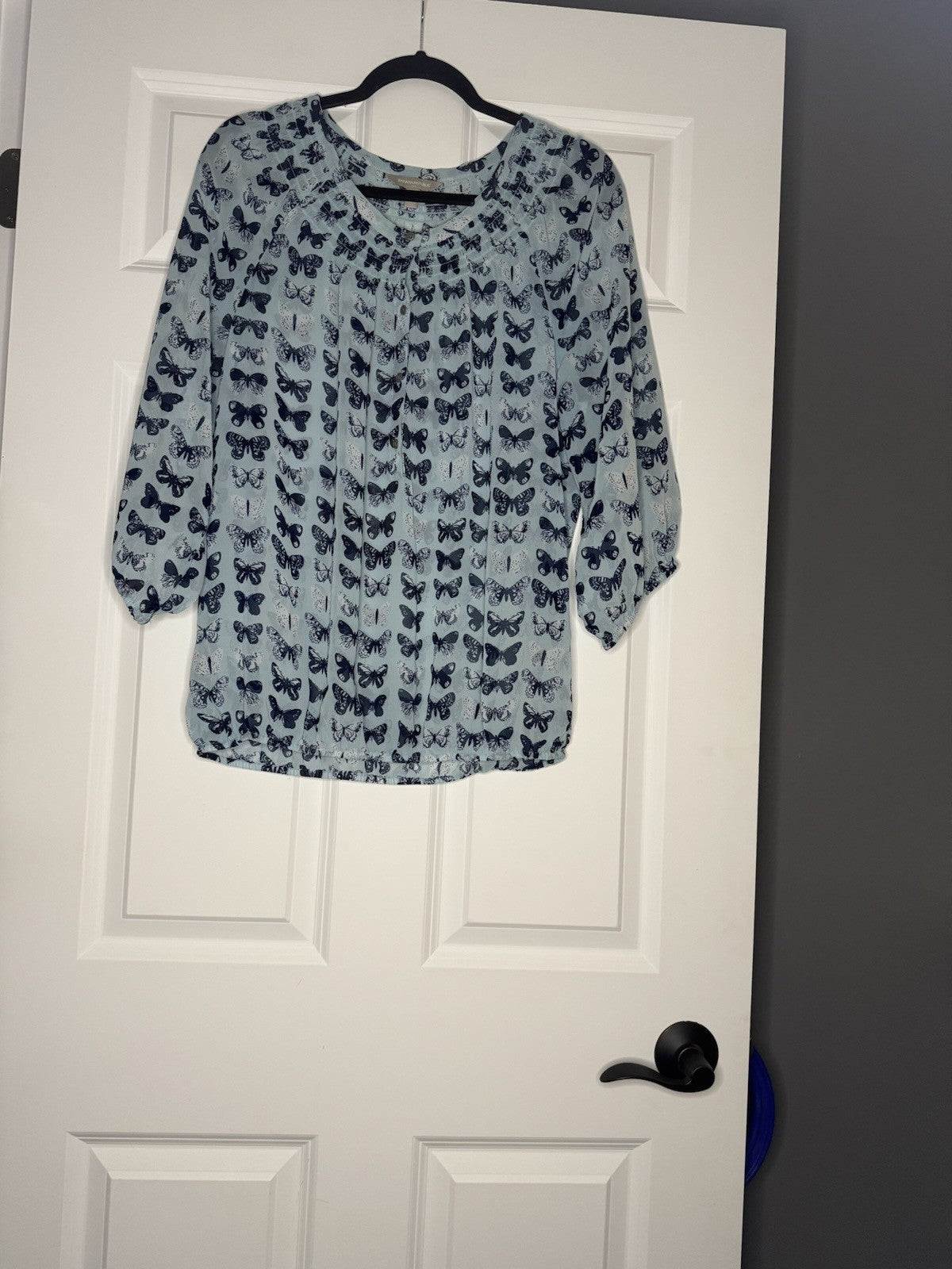Banana Republic 3/4 Sleeve Blouse Sheer Blue W Blue White Butterfly Print