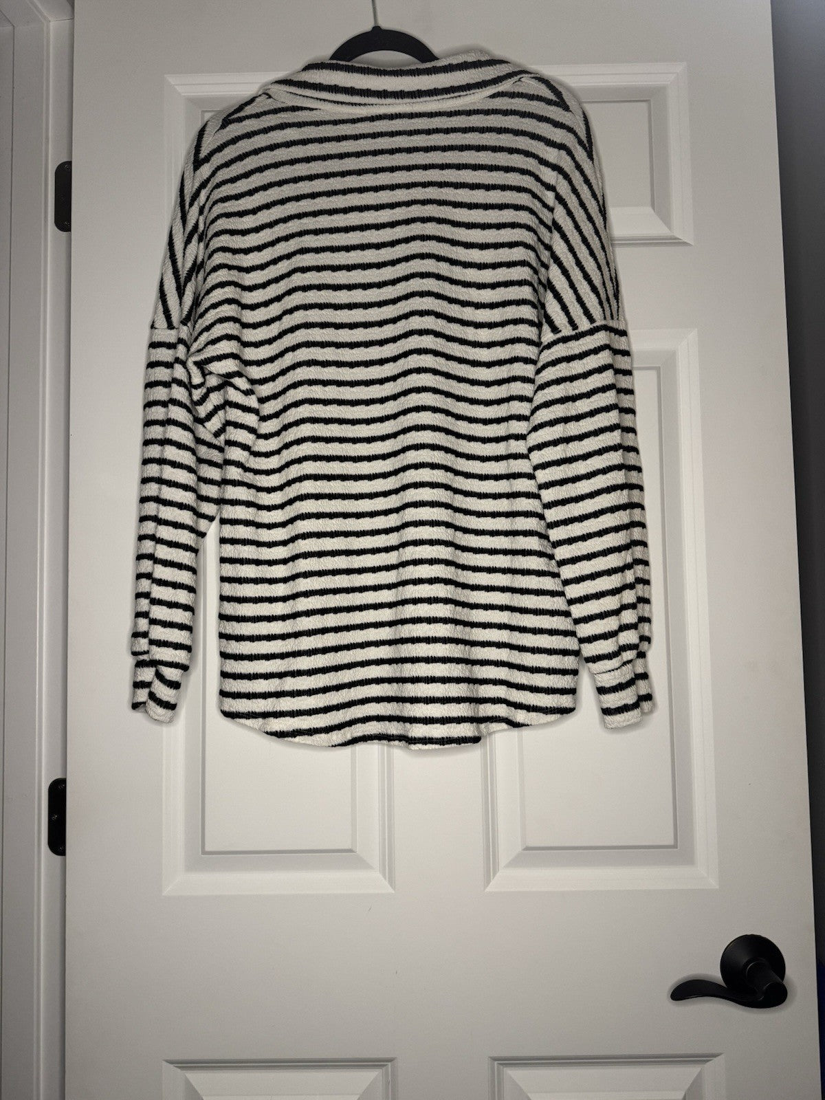 Salt Bit Sweater Large White Black Stripe