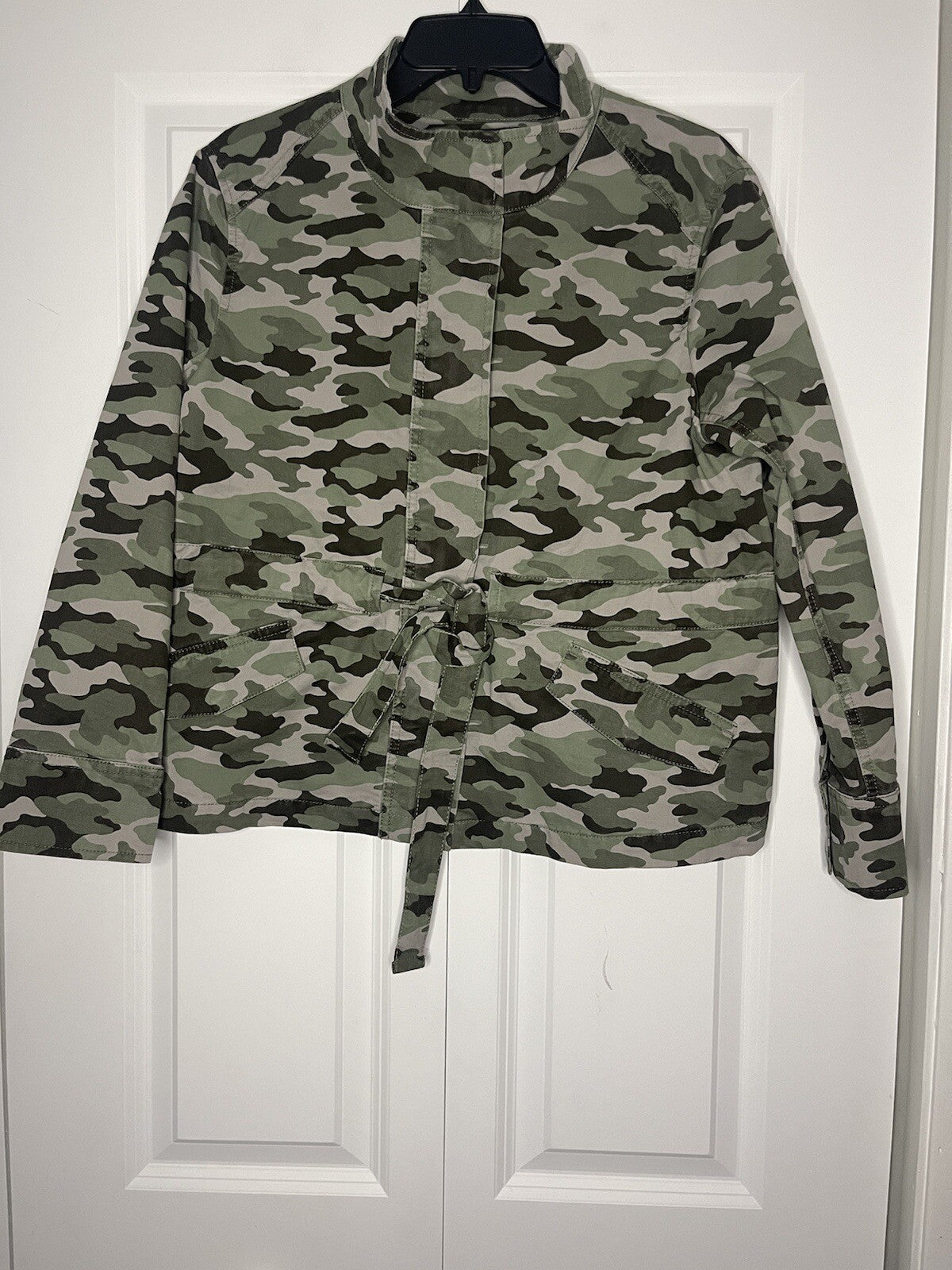 Banana Republic petite medium jacket camo new with tags