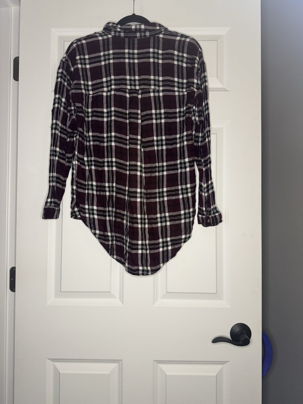 Maurice’s Boyfriend Fit Button Up Small Plum Black White