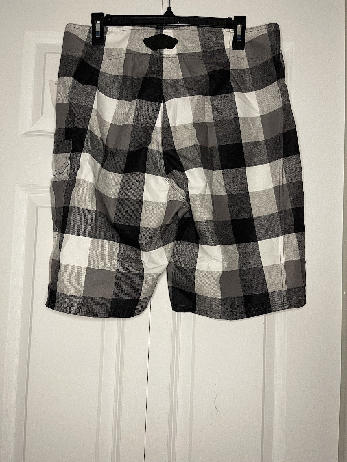 Vans boardshorts size 30 black and white checkered nwt