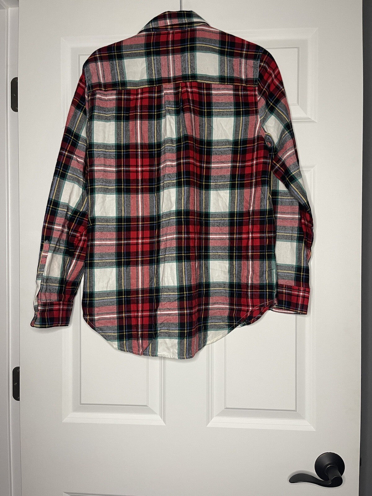 Old Navy the classic shirt button up medium plaid red green blue black yellow