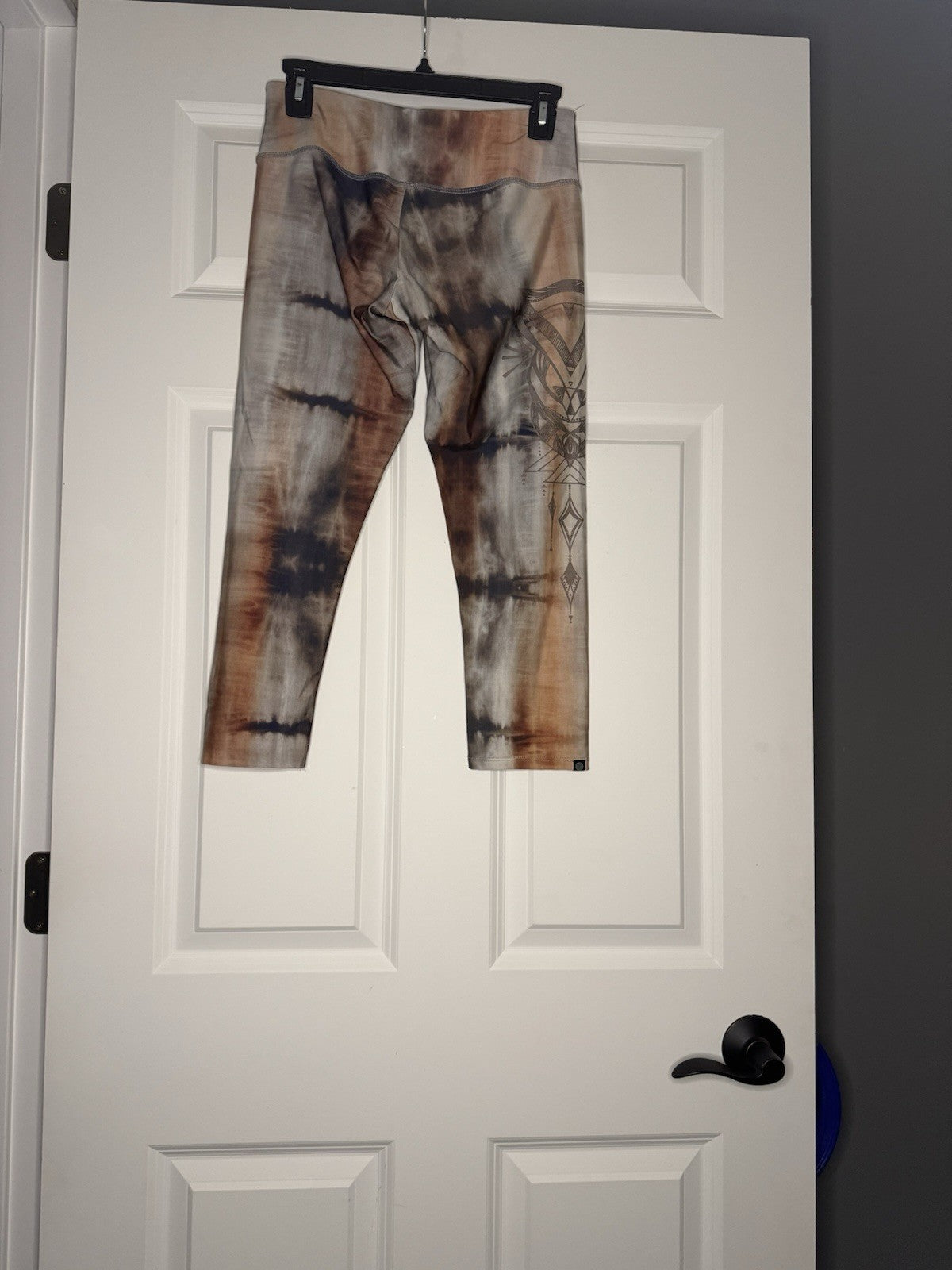 Onzie Cropped Leggings Small/medium Copper Gray White Mix