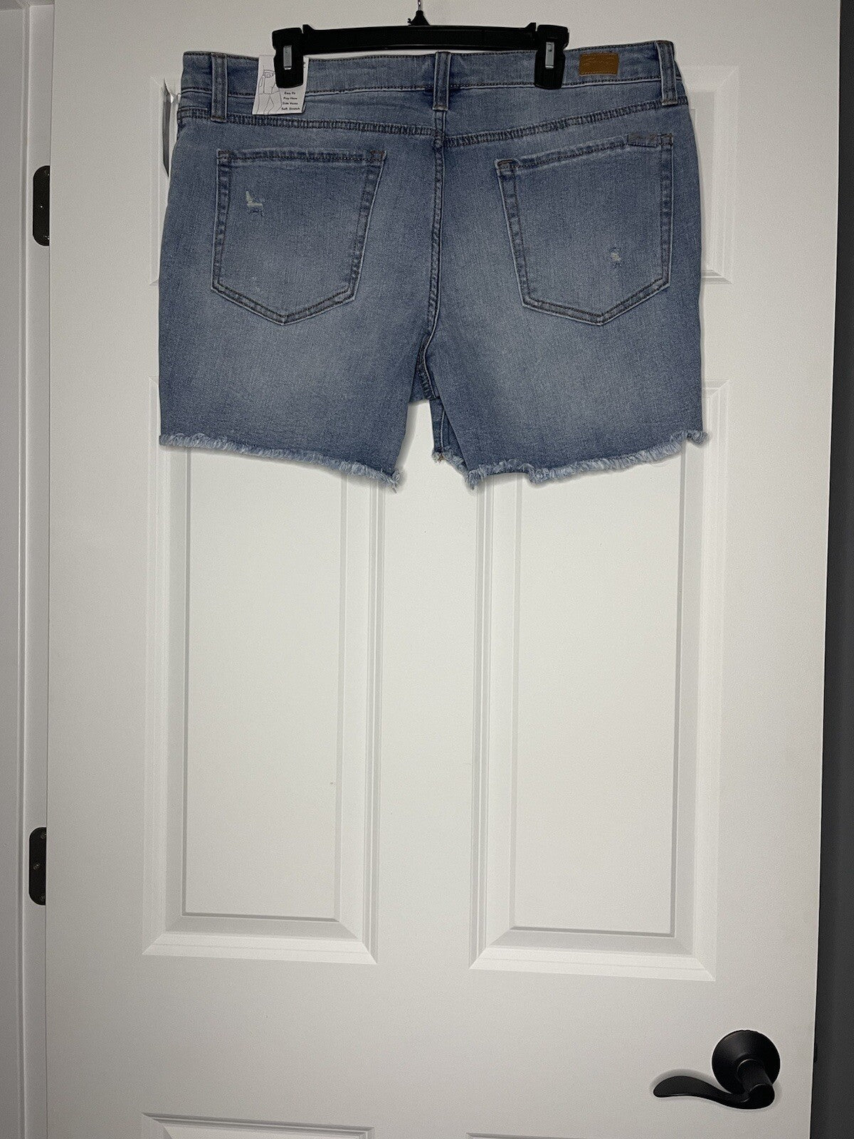 Seven 7 the weekend mid rise shorts 16 blue NWT