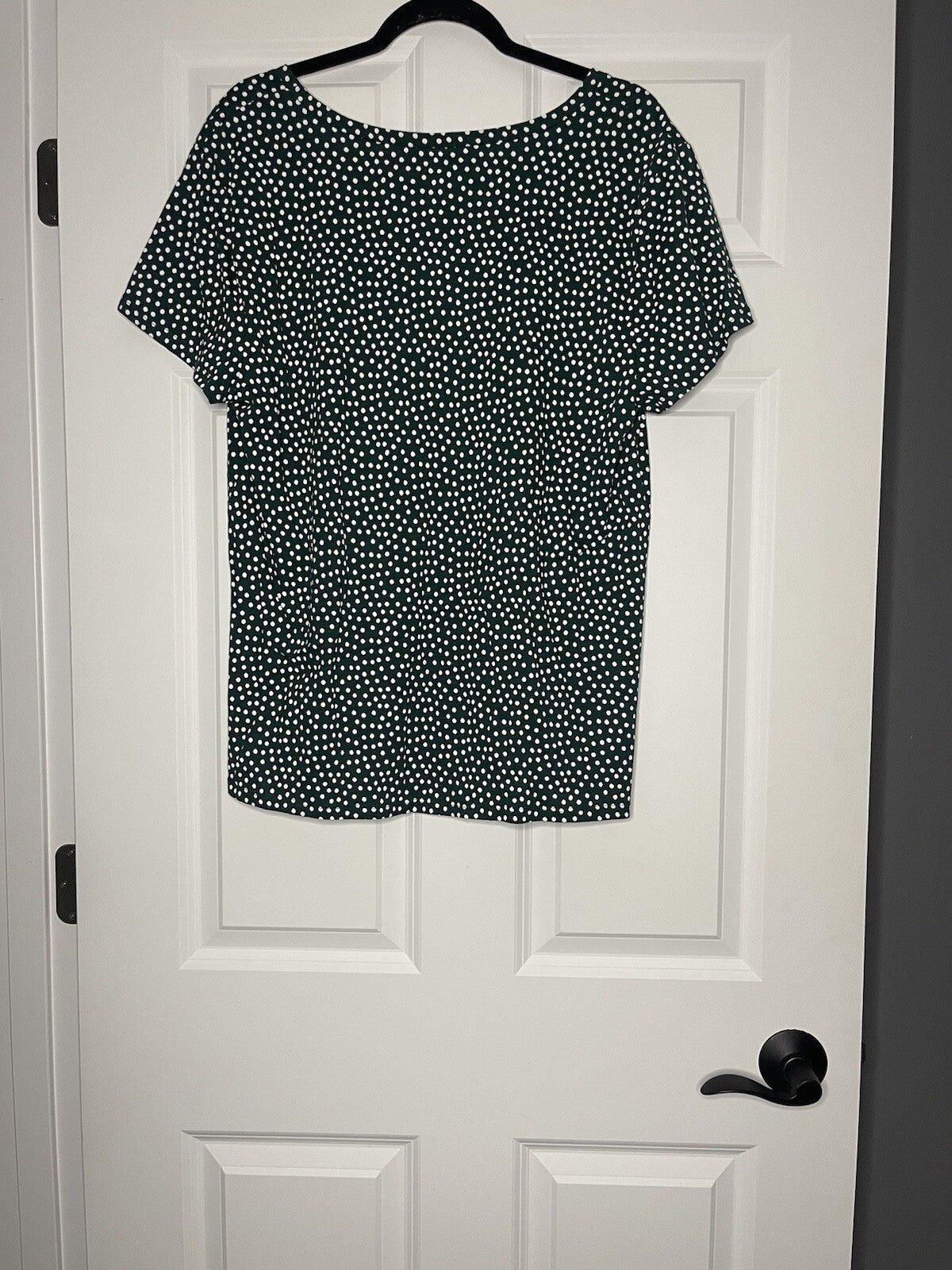 Loft short sleeve blouse xl green w white polka dot NWT