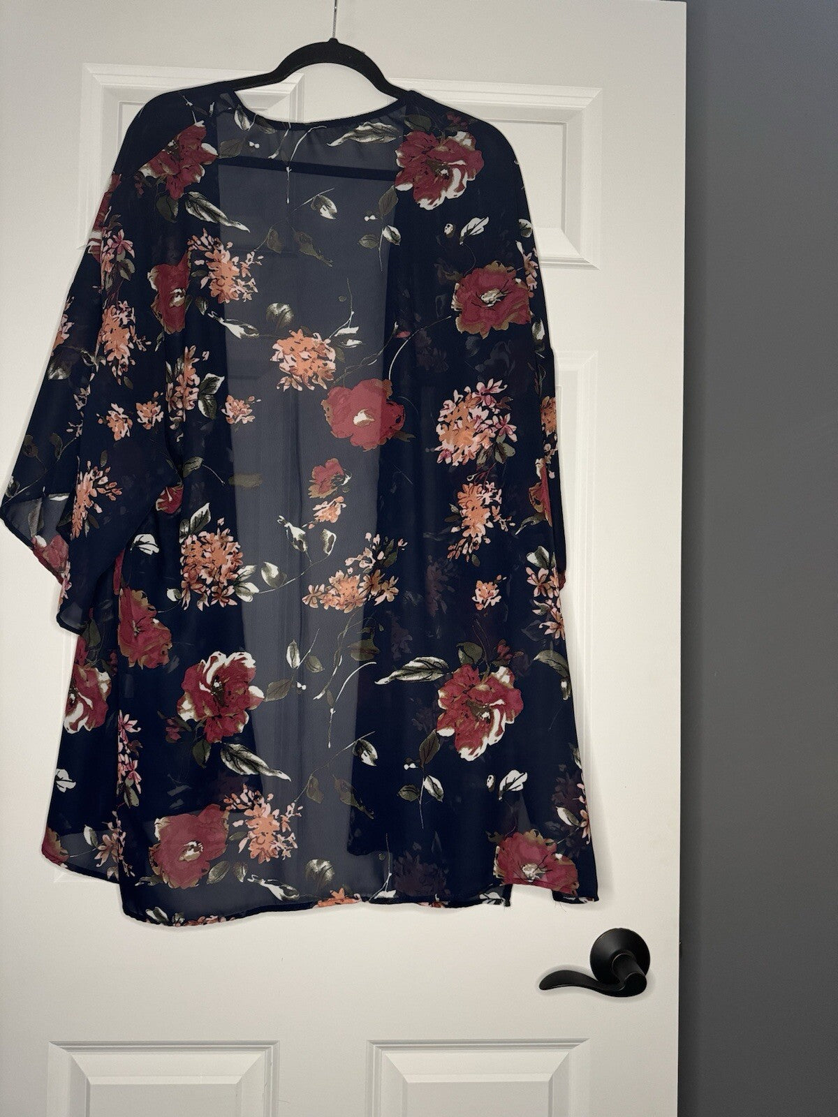 Haptics Kimono 2x Sheer Navy W Multicolor Floral Print