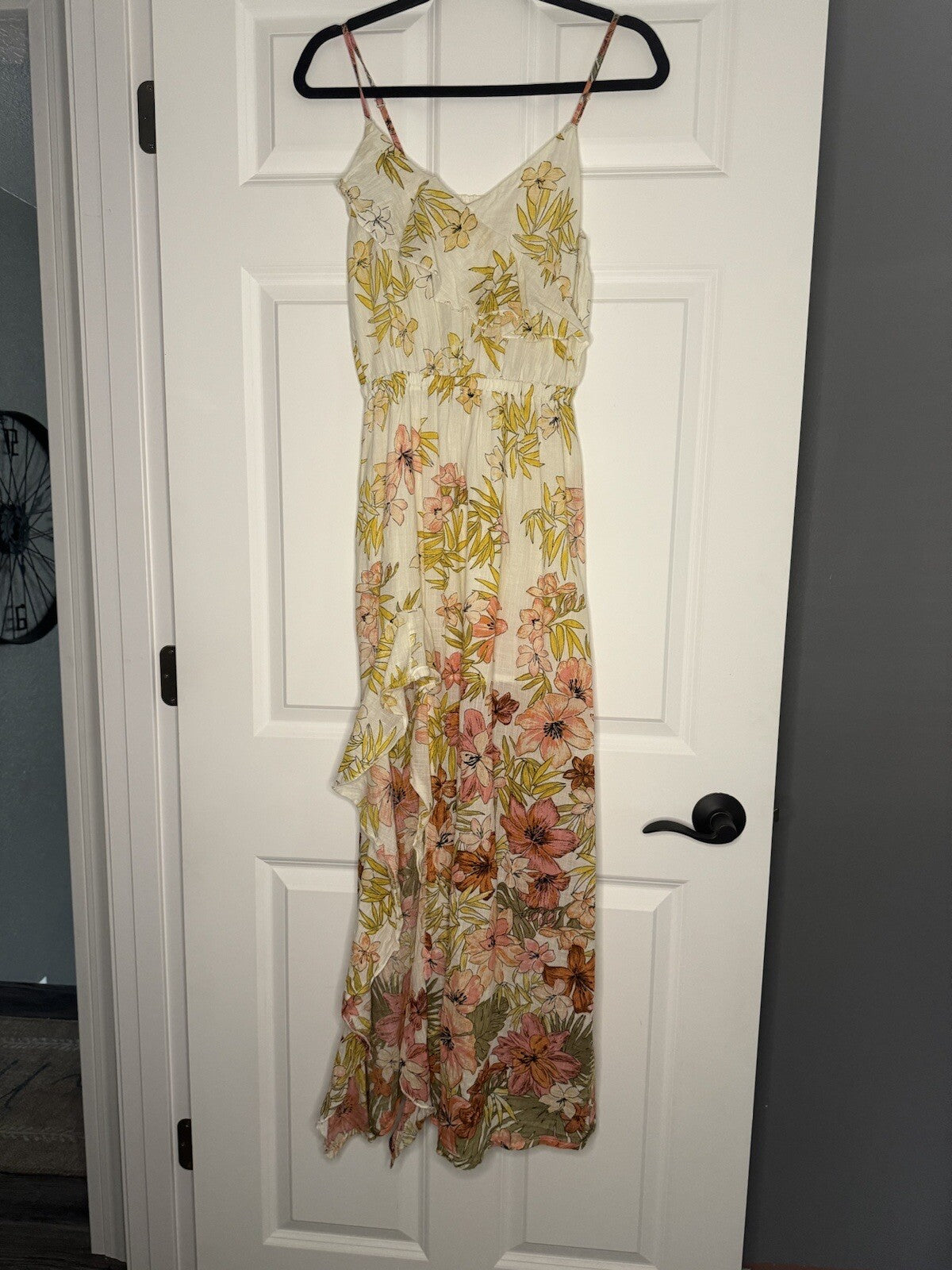 Billabong Sleeveless Dress Medium Cream Yellow Pink Floral Print