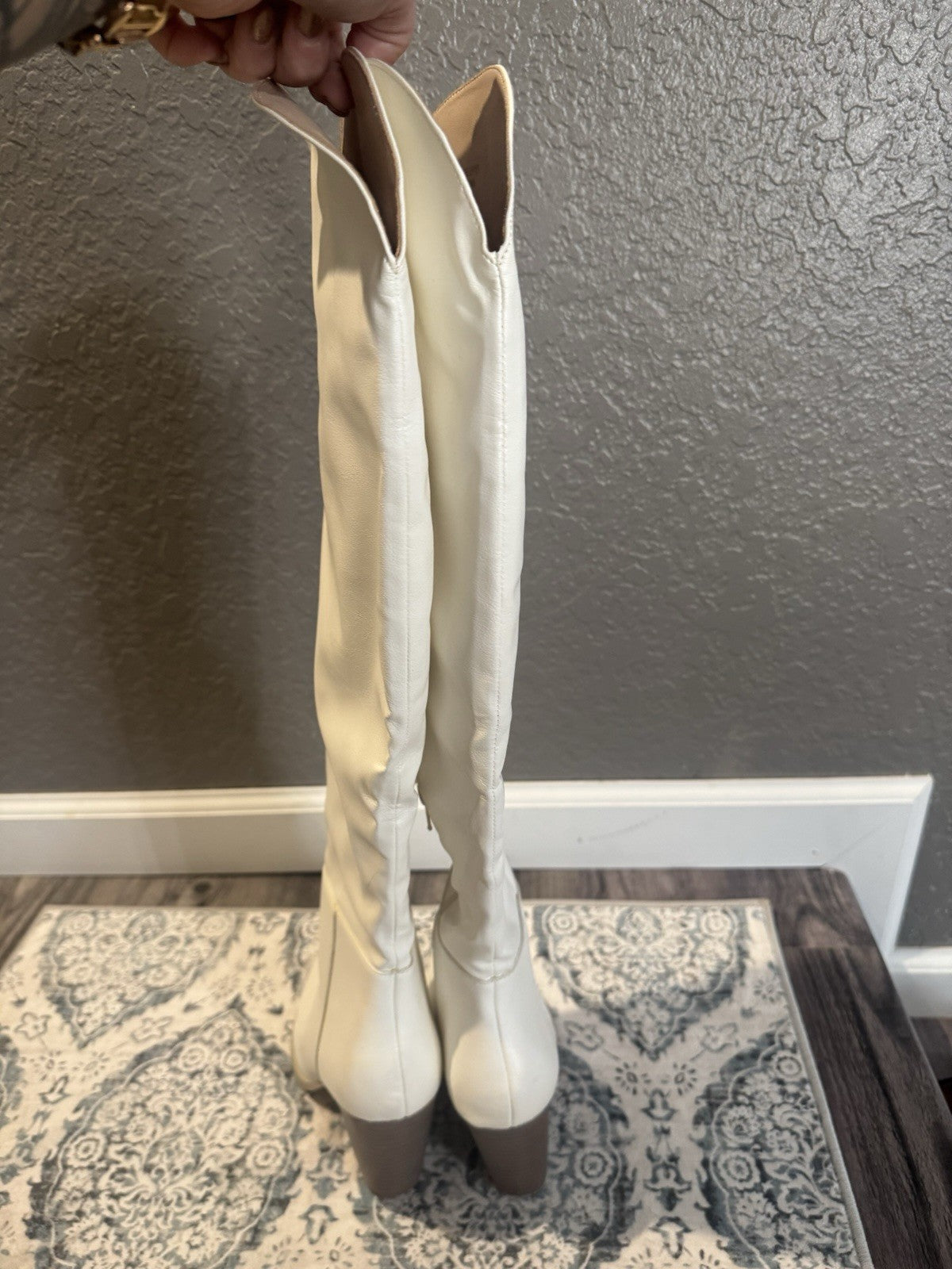 Oasis Society Clara Tall Boots White 7.5