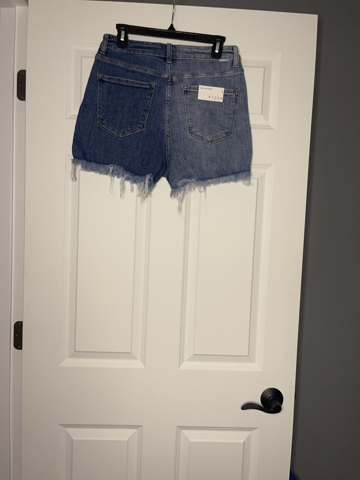 Risen Kaylee two tone fray shorts large NWT