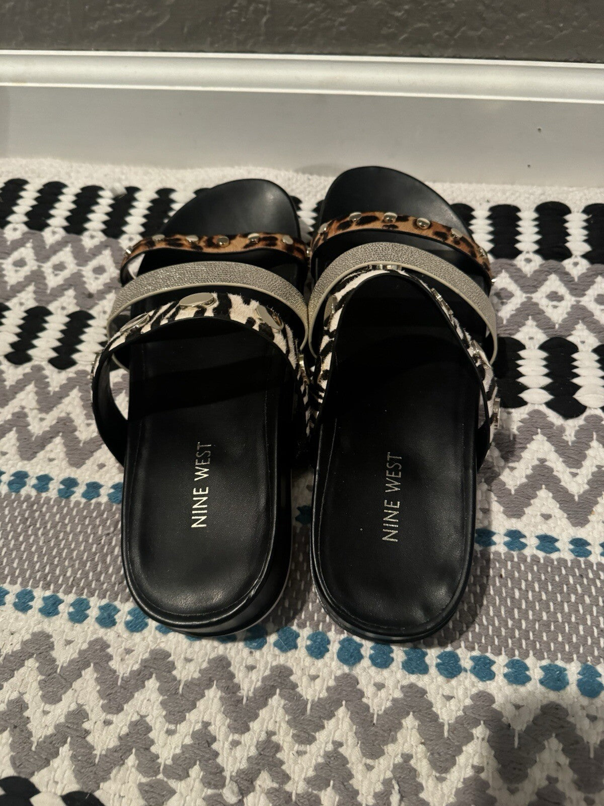 Nine West Sandals Size 9 Multi Color Straps And Beading