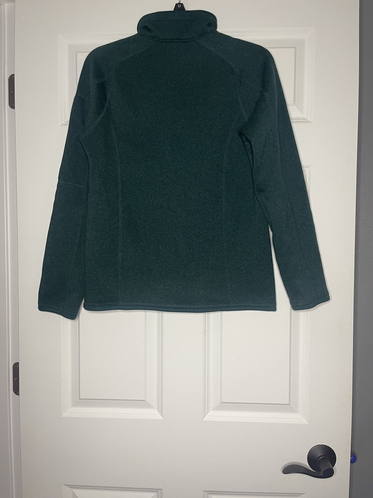 Patagonia half zip sweatshirt small green