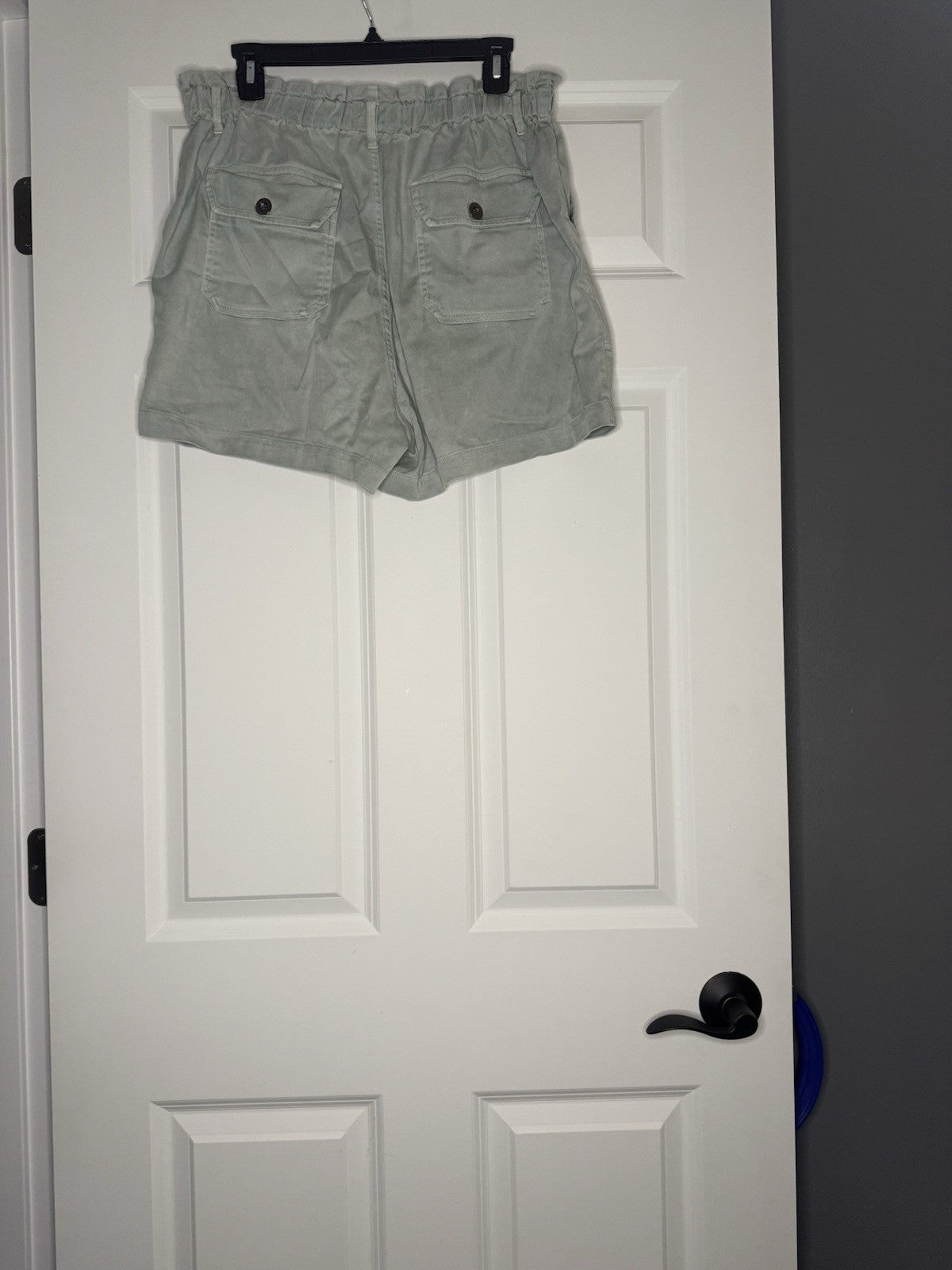 Cloth And Stone Shorts Size Large Light Green Elastic Waistband