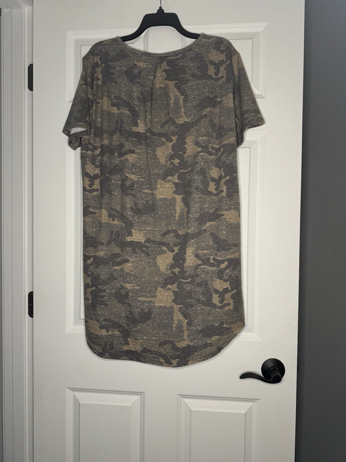 Lucky And Blessed Short Sleeve Dress Camo Print Green Brown Multi Medium W Pocke