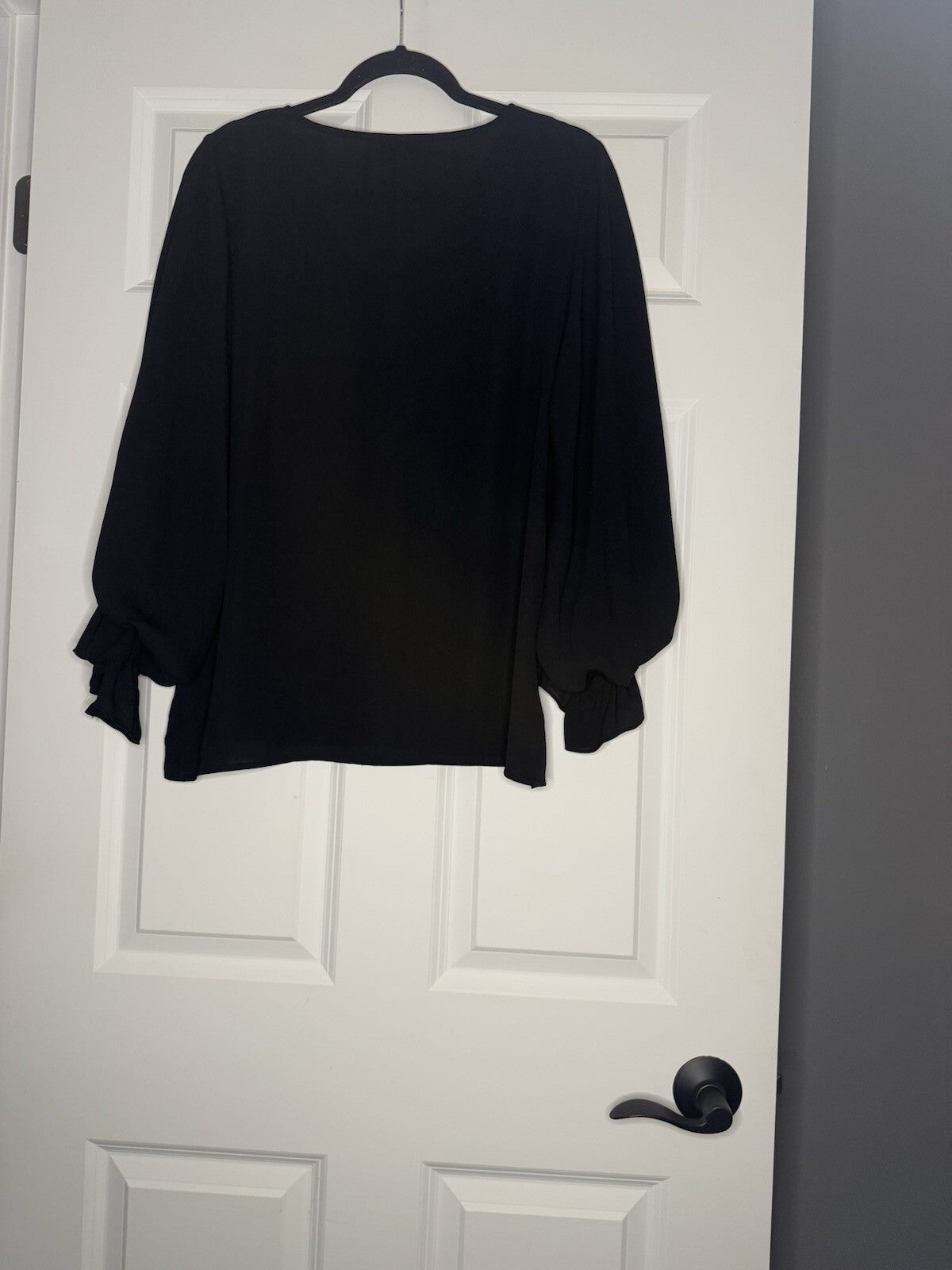 Vince Camuto Long Sleeve Boho Sleeve Blouse Black Large Nwt