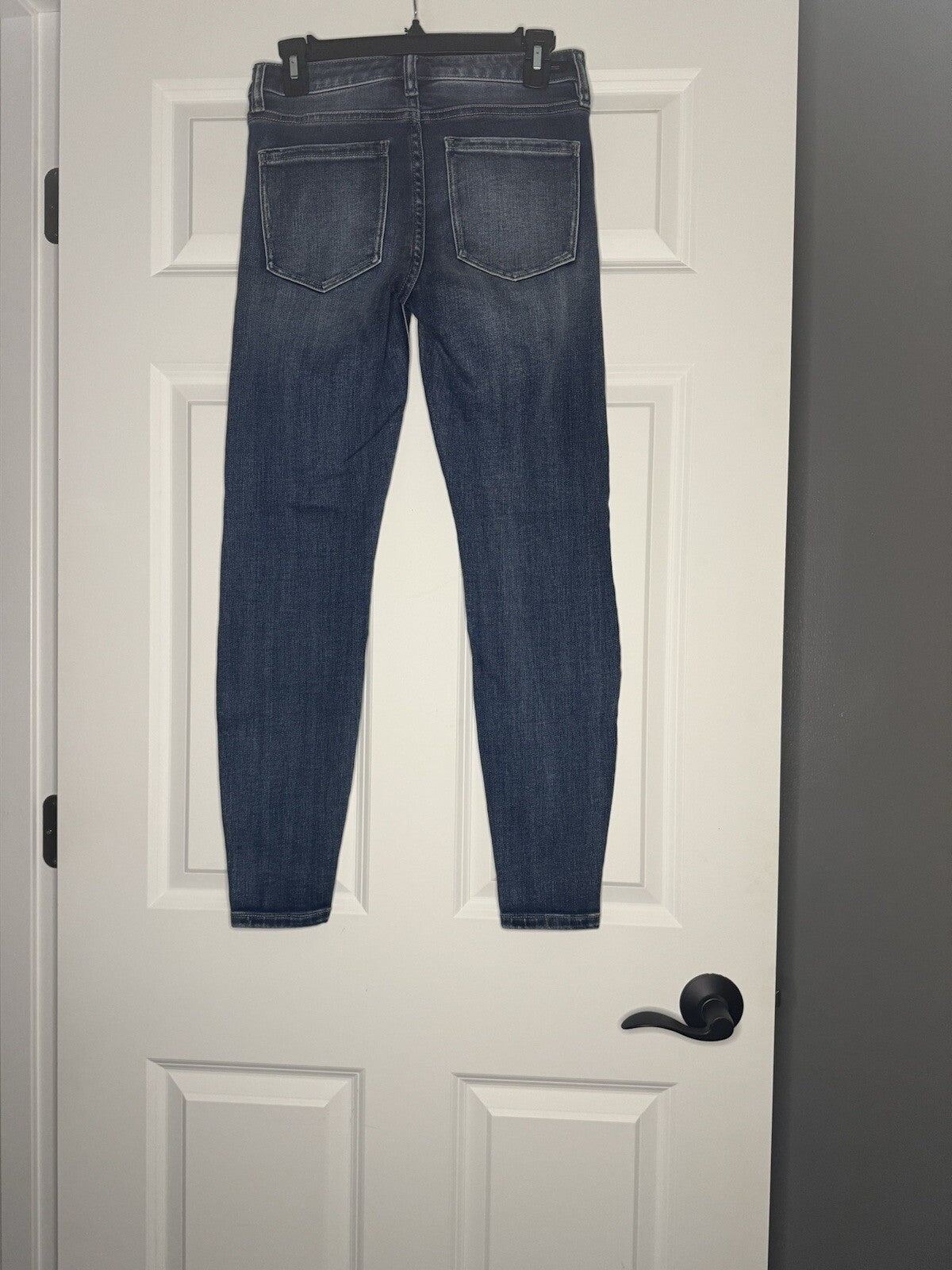 Liverpool The Ankle Skinny Jeans 2/26 Spandex