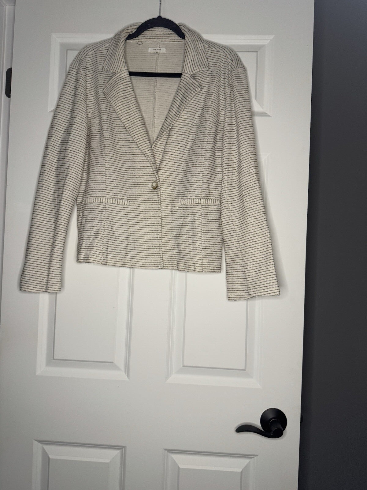 Maurice’s Blazer Xl Cream And Black Stripe Stitching