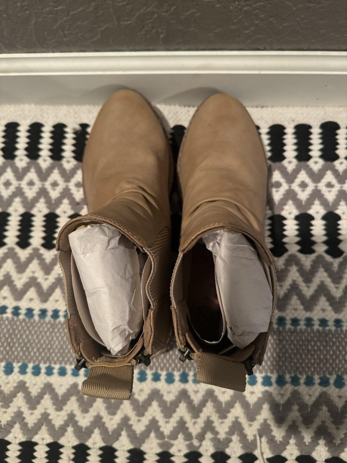 Blowfish Malibu Cashew Sheriff Boots Size 9 Excellent Condition