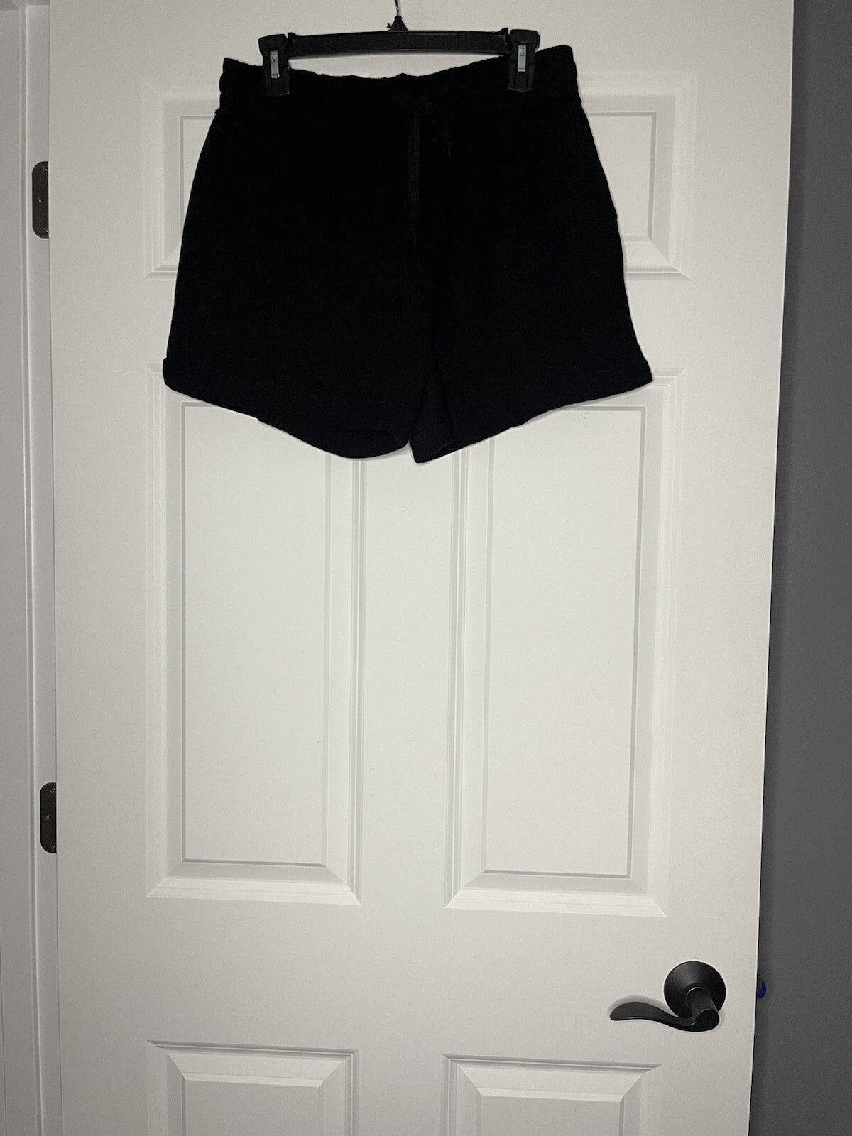 White Birch shorts black large NWOT