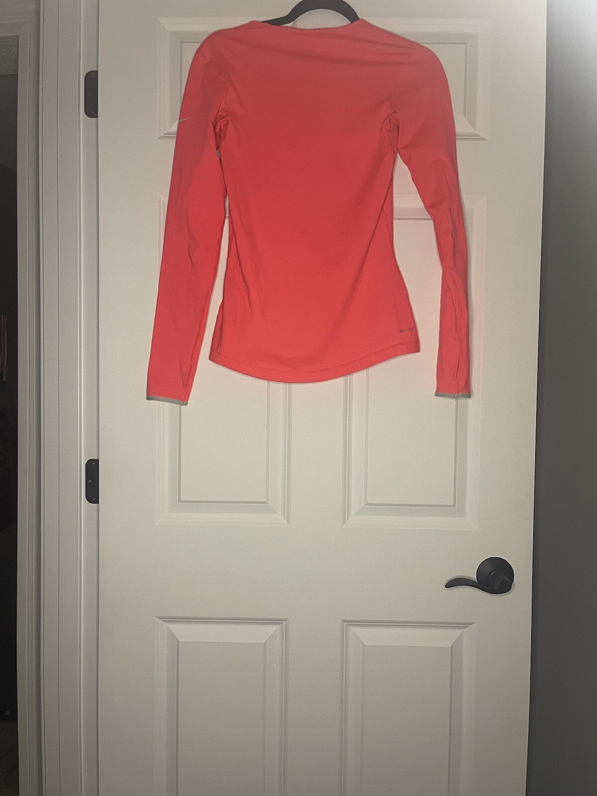 Nike Pro Dri Fit Long Sleeve Top Small Pink