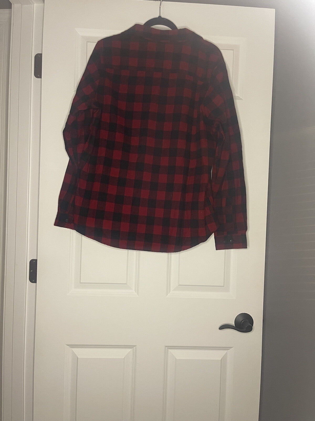 LL Bean Relaxed Fit Button Up Large Red Black Buffalo Plaid