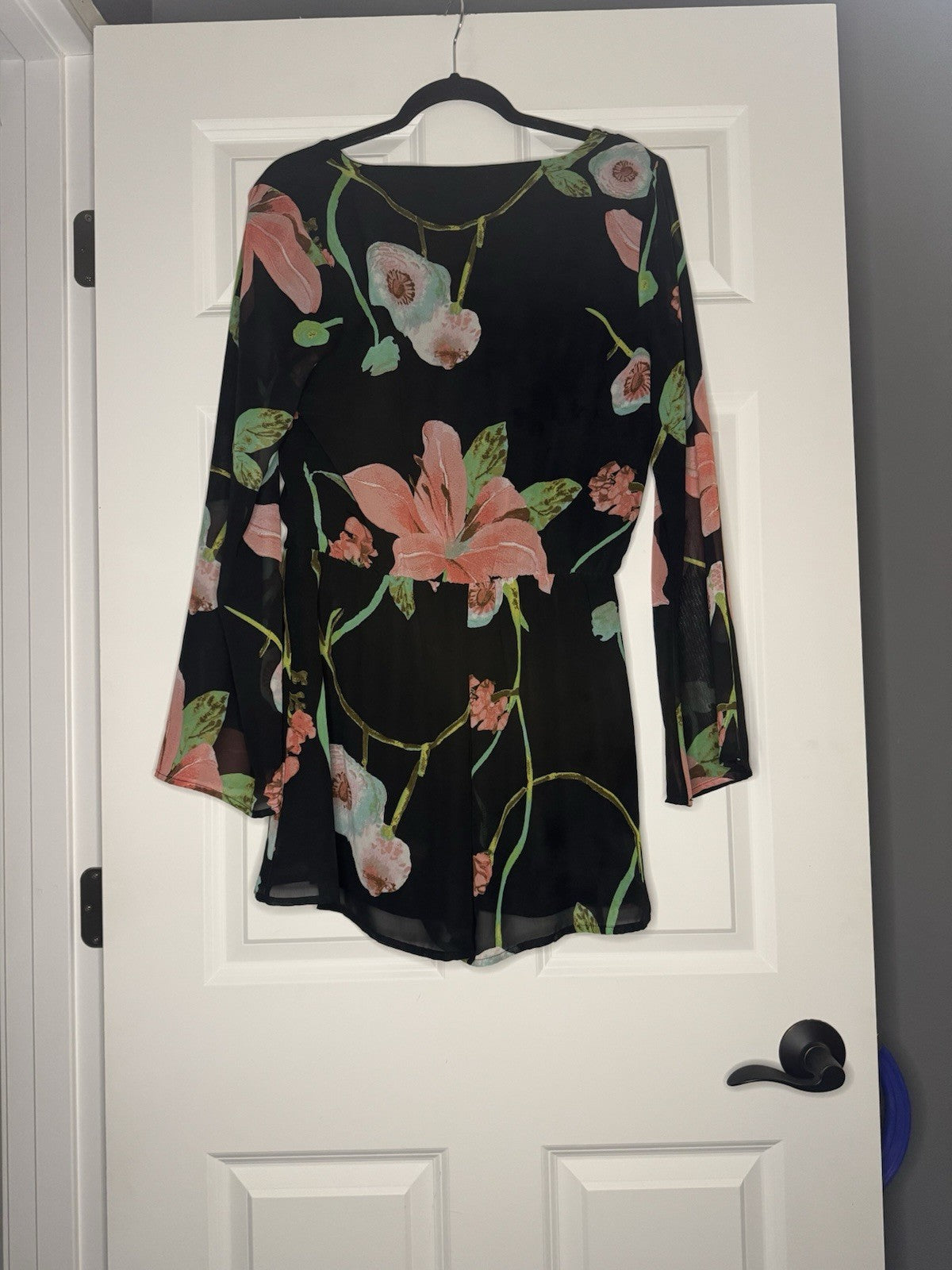 Leith Romper Medium Flowy Sleeves Black W Multi Floral