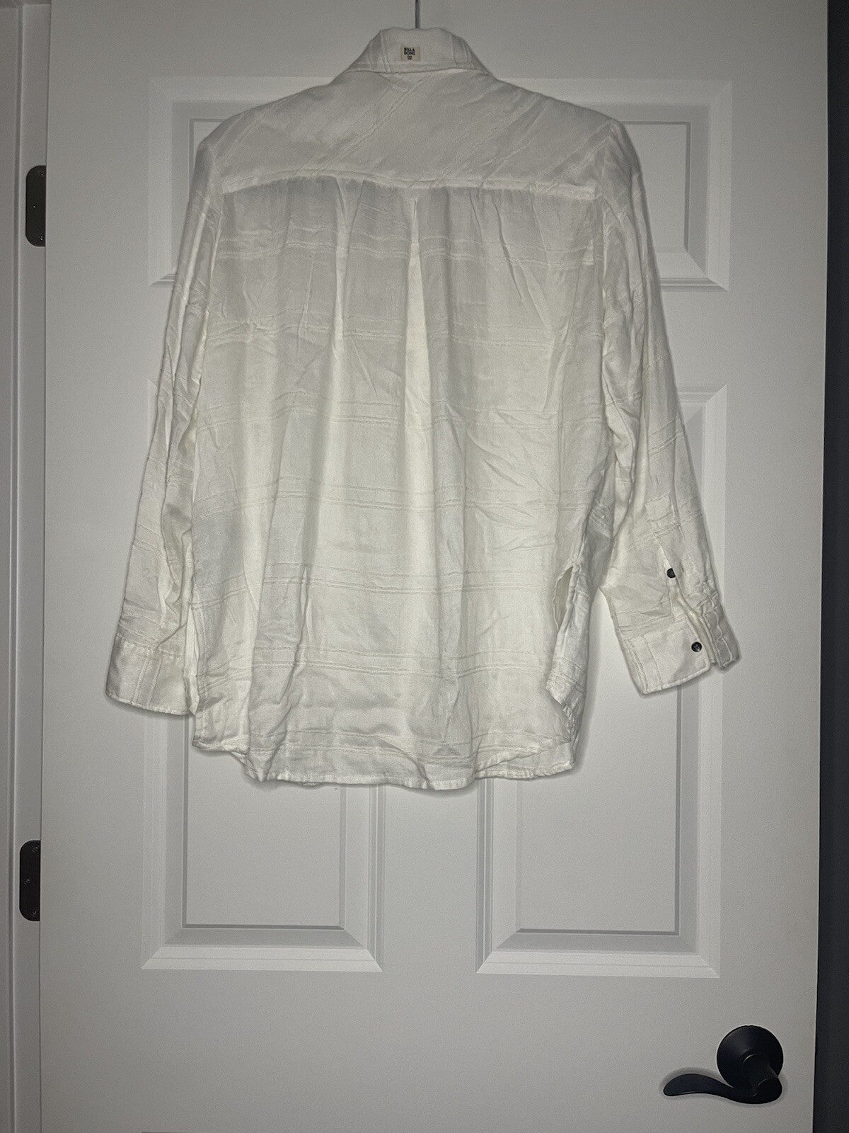 Billabong button up blouse small white with stitching