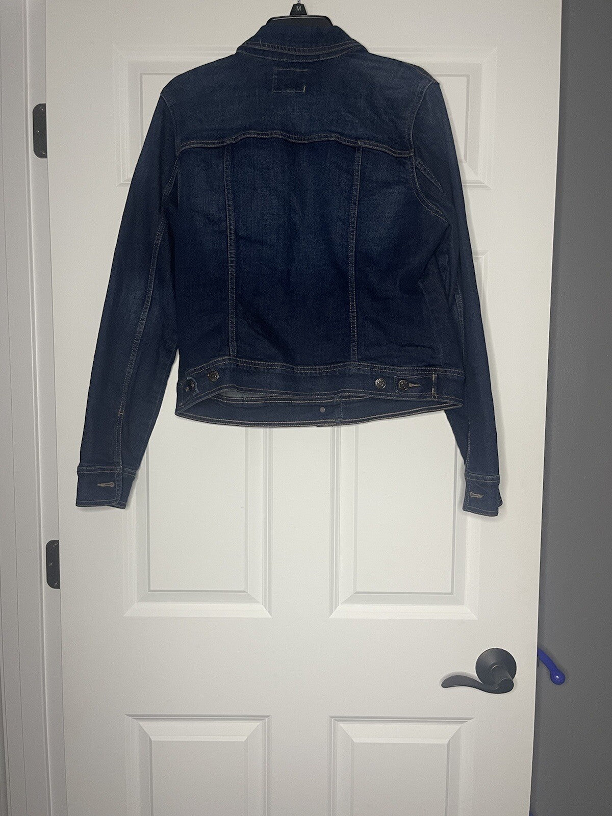 Old Navy jean jacket size large dark blue