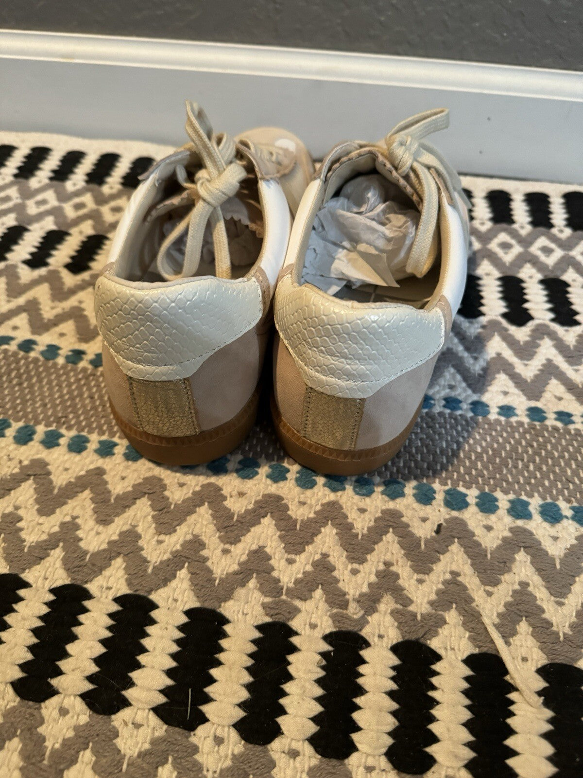 Dolce Vita Ivory Multi Nylon Sneakers Size 10 New In Box 139