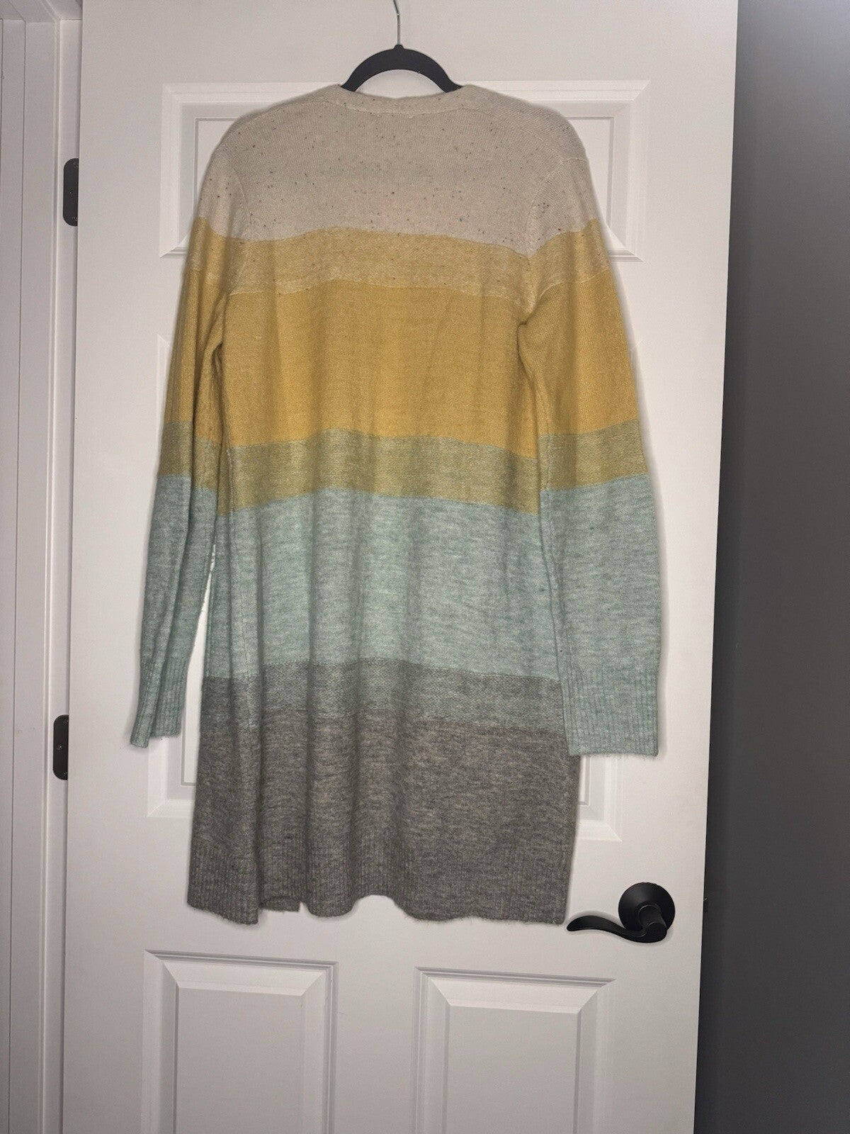 Hem And Thread Large Cardigan Beige Mustard Green Gray Mix