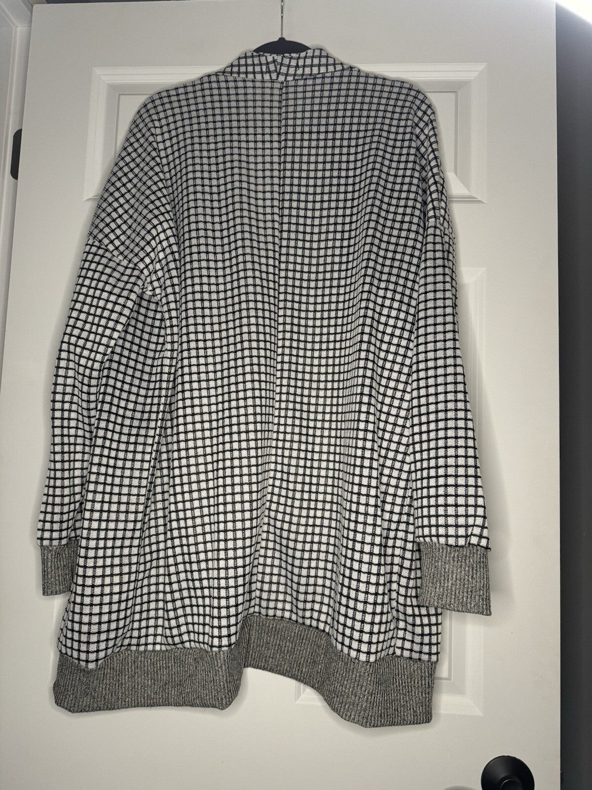 Melody Cardigan Xl White W Black Gray Trim