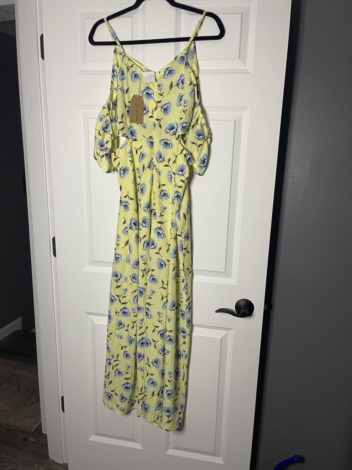Blu pepper off shoulder dress large yellow with blue green floral NWT