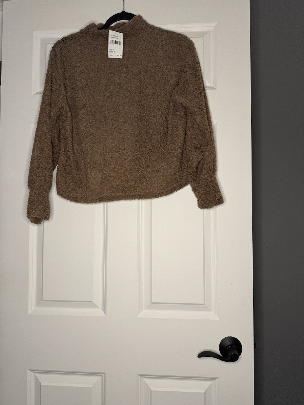 Lush Sweater Dark Mocha Small Nwt 44