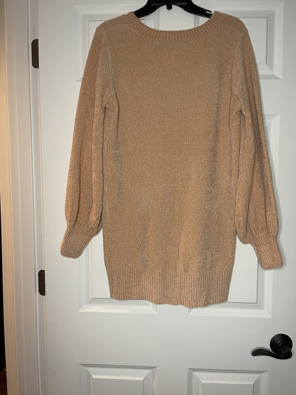 Maverick sweater small peach NWT