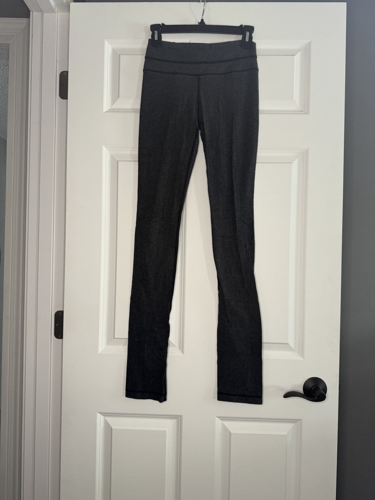Lululemon Leggings Size 2 Dark Gray