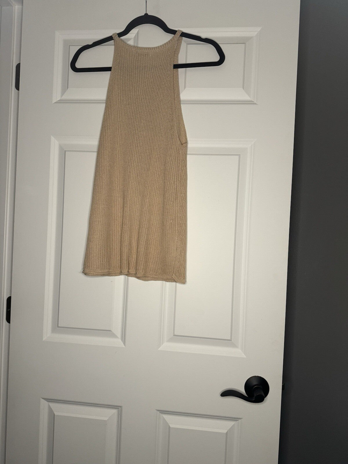 Lush Sleeveless Sweater Small Taupe