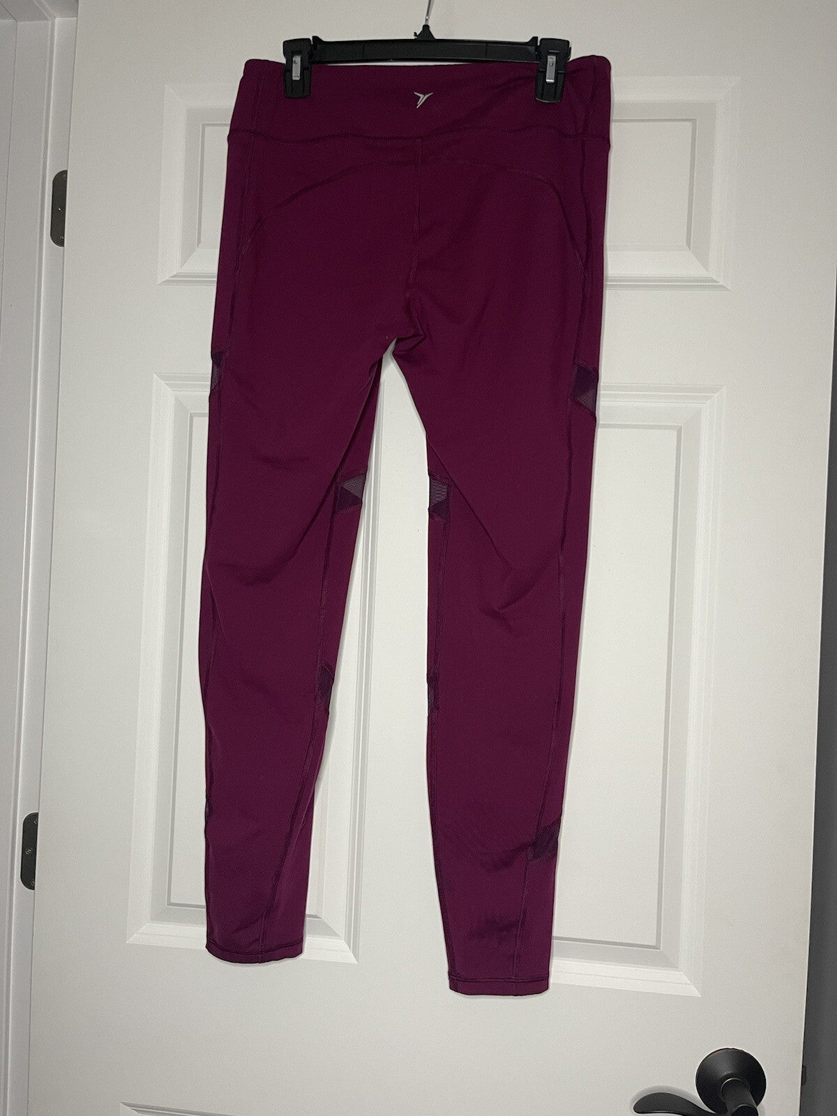 Old Navy Active Go Dry Leggings Large Maroon W Mesh In Some Areas