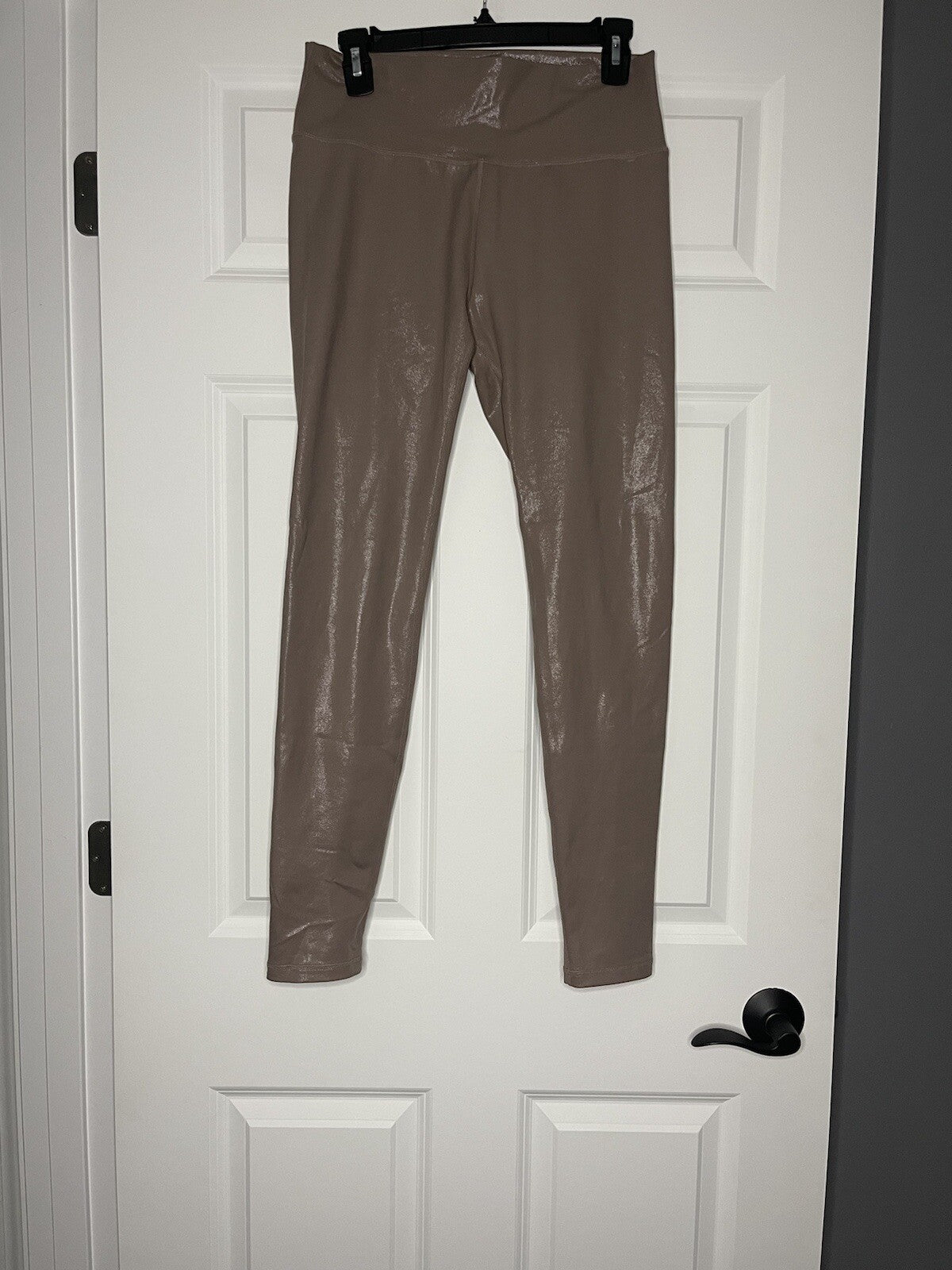 Almazen 2 piece activewear outfit xl taupe with sparkle leggings and tank