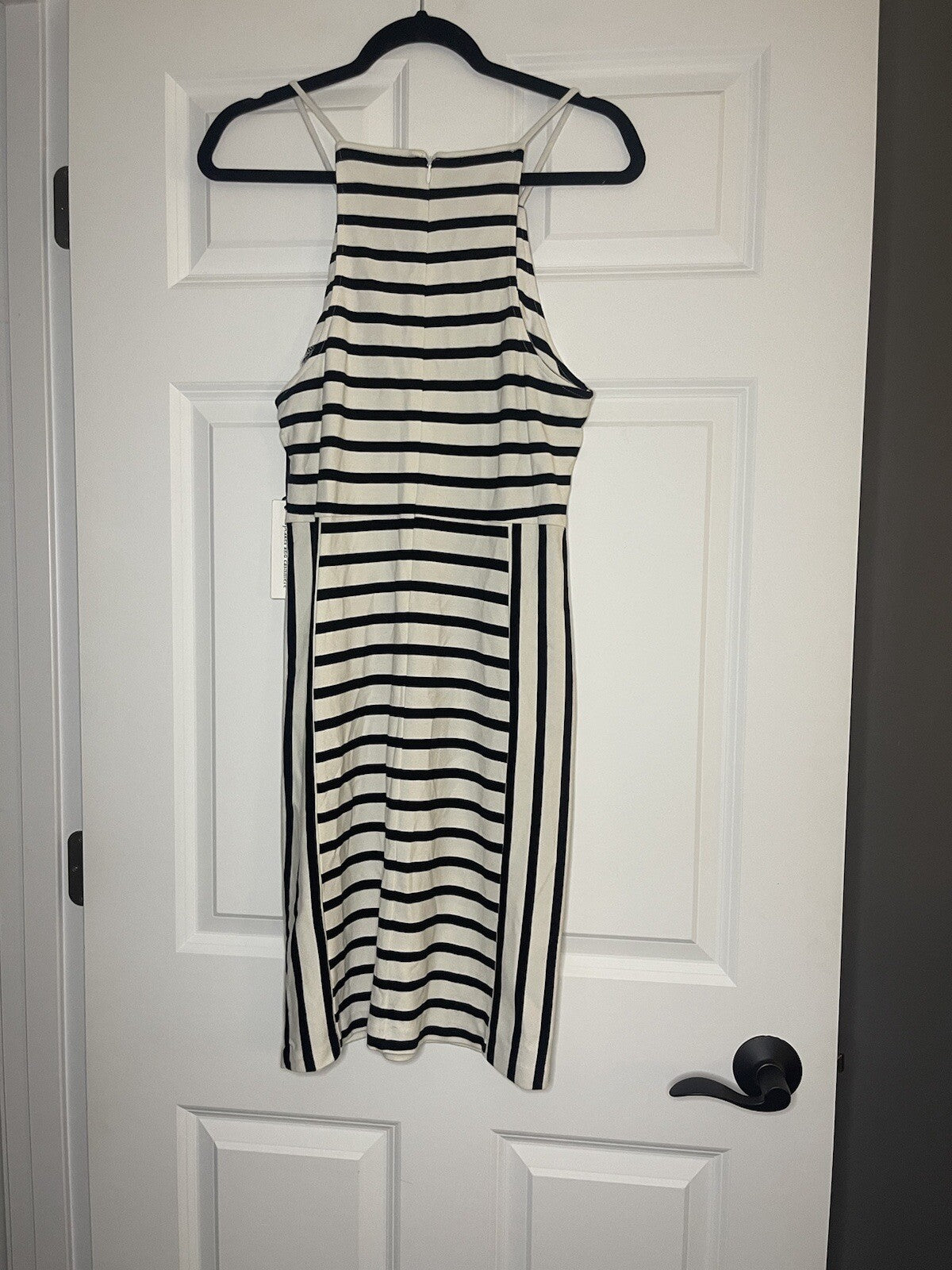 Cupcakes And Cashmere Sleeveless Dress Black Cream Stripe Medium Nwt Msrp 98.00