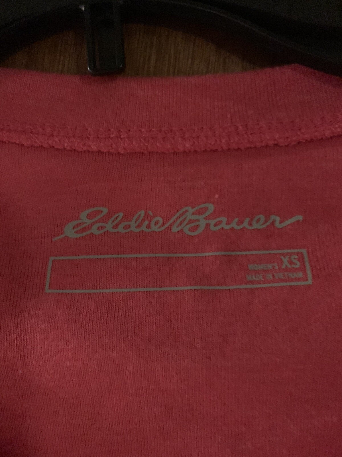 Eddie Bauer V Neck Tee Xs Nwt