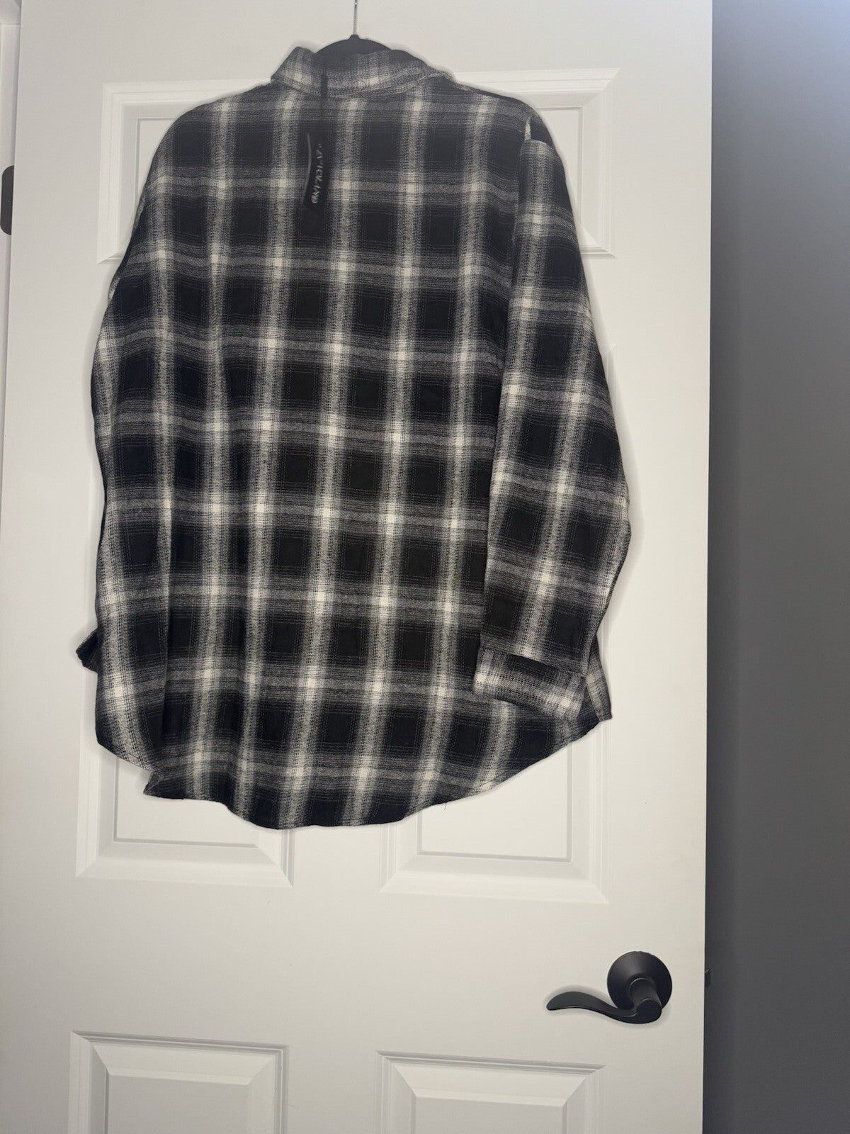 In’voland Button Up Long Sleeve 16w Black White Gray Plaid Nwt